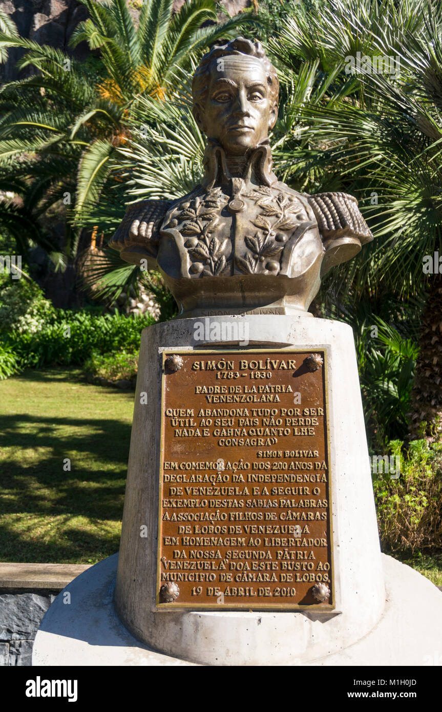 Madeira Portugal Statue oder Büste von Simon Bolivar "Befreier" in Camara de Lobos madeira Partnerstadt von Camara de Lobos in Venezuela zu gedenken. Stockfoto