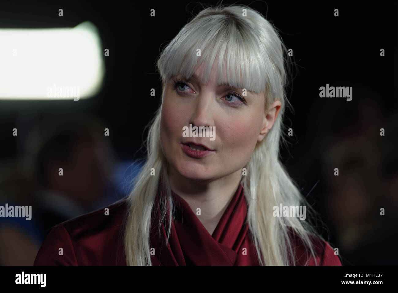 Helsinki, Finnland, 28. Januar, 2018. Laura Huhtasaari, Präsidentschaftskandidat gibt ein kurzer Kommentar zu den Wahlen in das Haus von Fincas. Huhtasaa Stockfoto