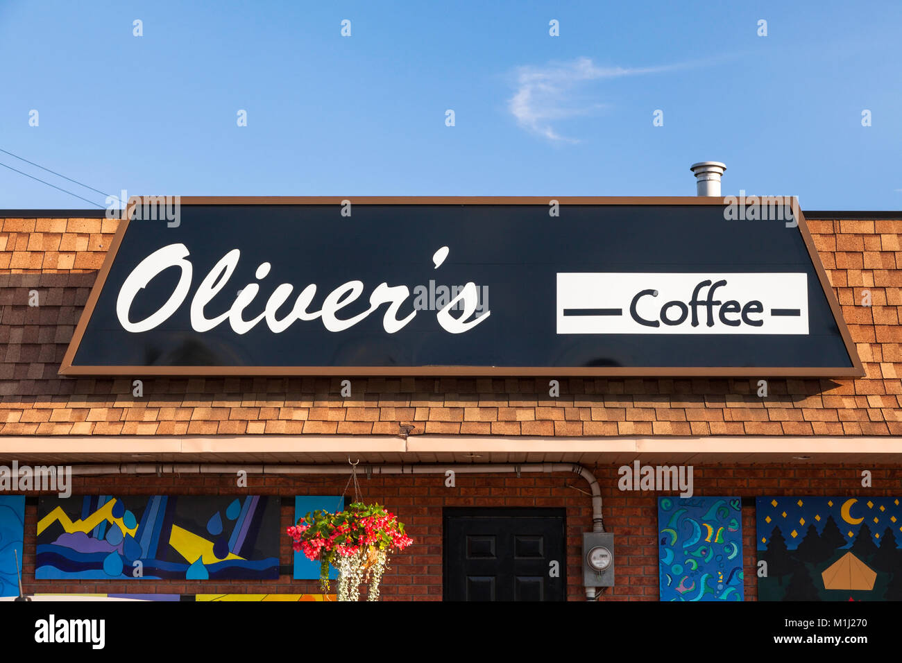 Ein Oliver's Coffee Shop anmelden Gravenhurst, Ontario, Kanada. Stockfoto