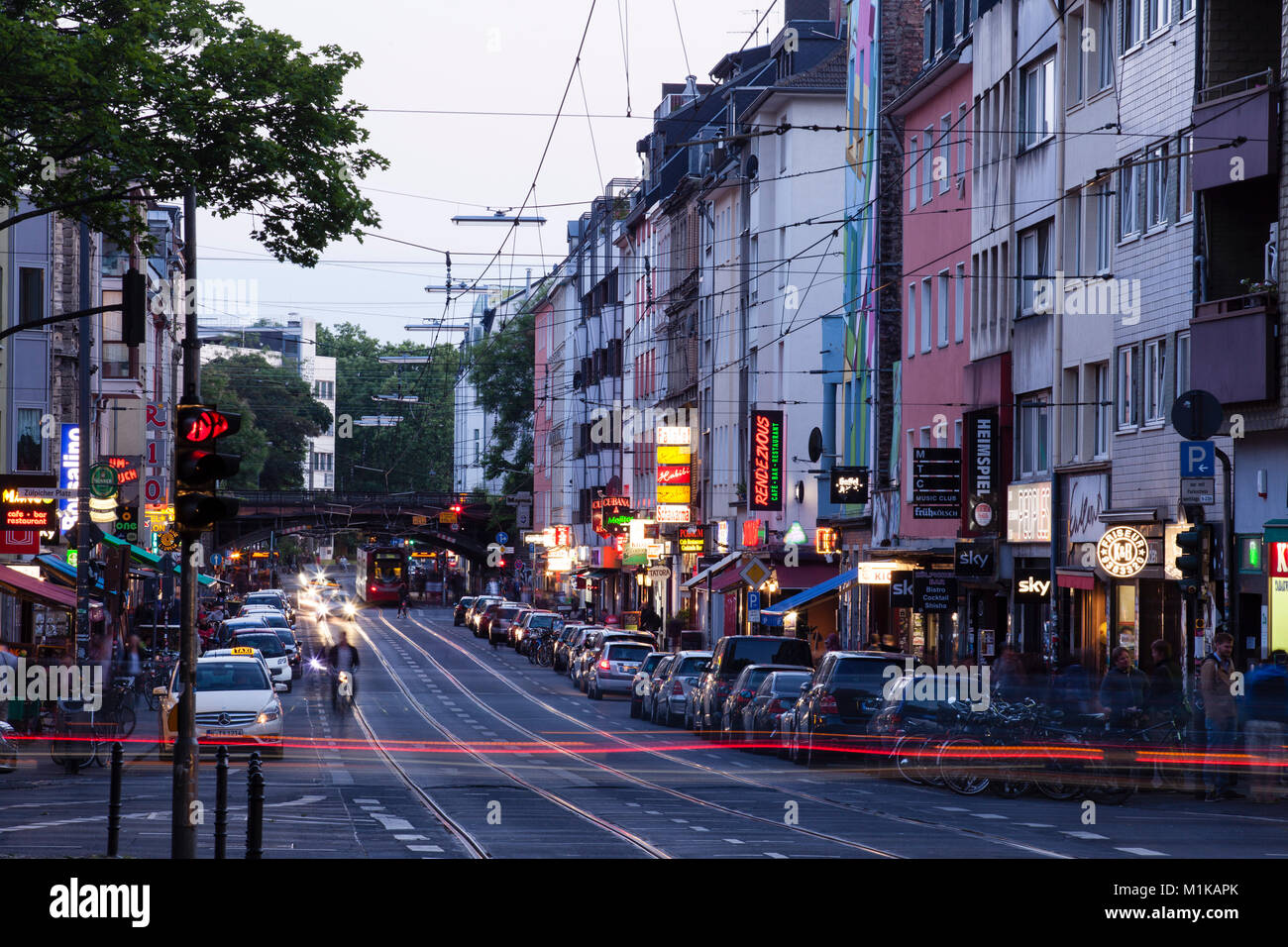 Deutschland, Köln, Pubs an der Zuelpicher Straße, Quartier Latin. Deutschland, Koeln, Kneipen an der Zuelpicher Straße, Studentenviertel Quartier Lat Stockfoto