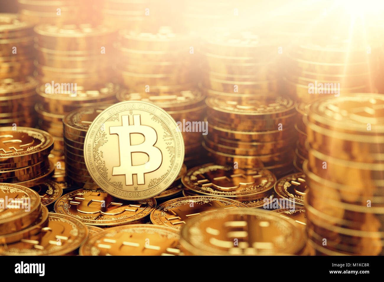 Bitcoin Cash Münze mit Stapel von Goldmünzen umgeben. Kopieren Platz an der Spitze. 3D-Rendering Stockfoto