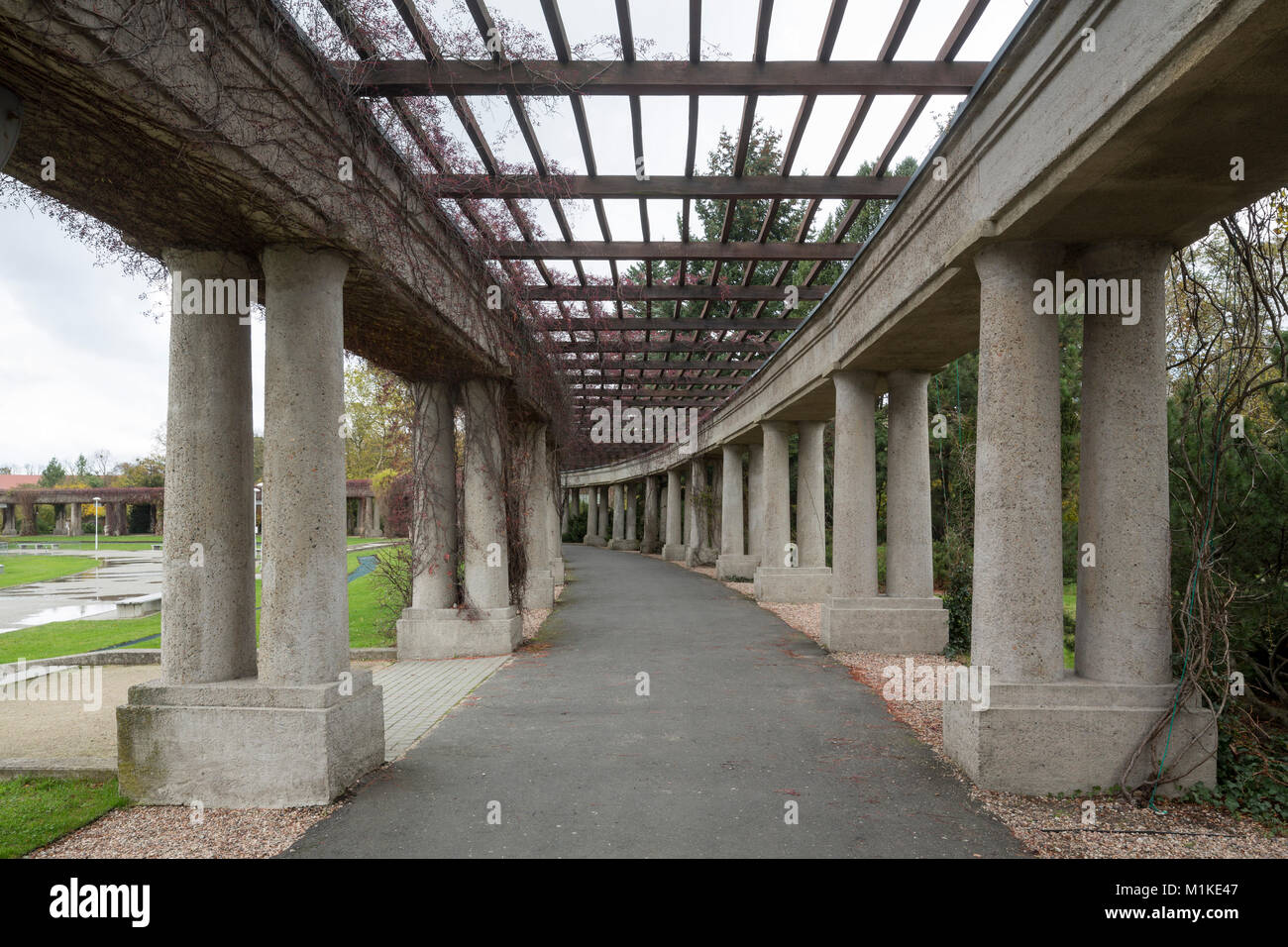 Wroclaw, Breslau, Gelände der Jahrhundertausstellung, Jahrhunderthalle, Hala Stulecia, (Hala Ludowa, zu Dt. Volkshalle) 1911-1913 von Max Berg erbaut, Stockfoto