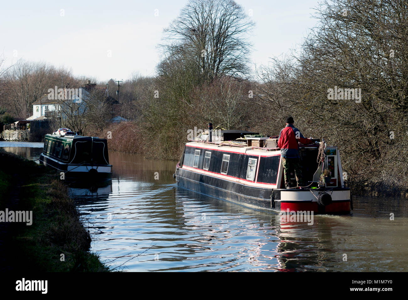 Ein 15-04 im Winter auf der Oxford Canal, Banbury, Oxfordshire, England, Großbritannien Stockfoto
