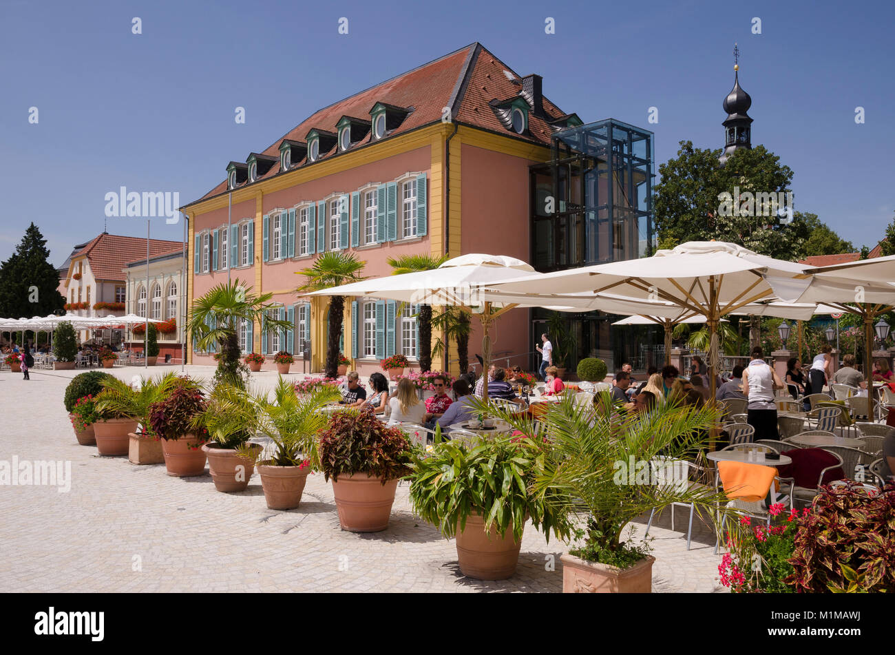 Cafe und Palais Hirsch, Schwetzingen, Baden-Württemberg, Deutschland, Europa Stockfoto