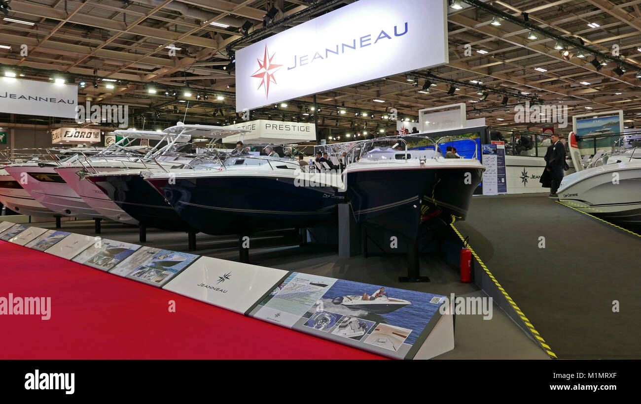 Internationaler Salon Nautique de Paris, International Boat Show Paris, Frankreich, Beneteau aussenborder Yacht Stockfoto