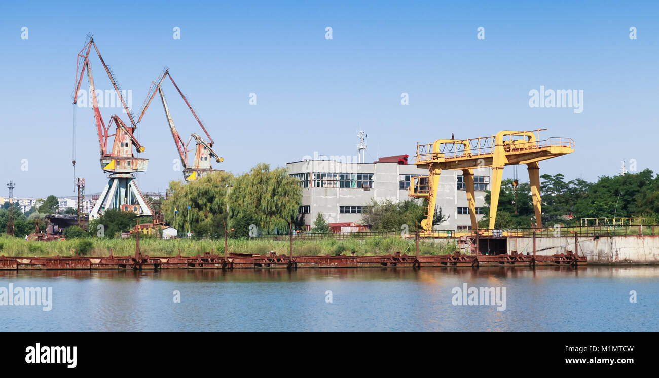 Krane von Burgas Hafen, Schwarzes Meer, Bulgarien Stockfoto