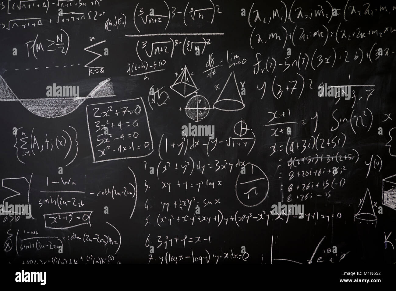 Tafel mit Mathematik Statistik, Gleichungen und Ideen Stockfoto