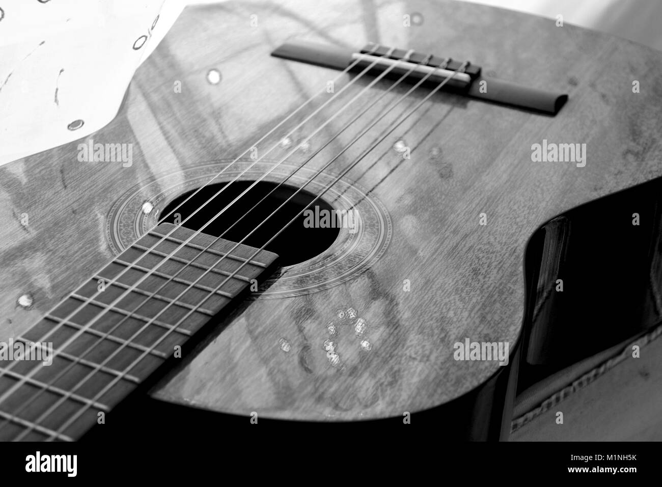 Akustik-Gitarre Stockfoto