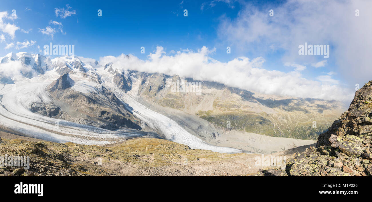 Panoramablick von der Diavolezza und Pers Gletscher, St. Moritz, Kanton Graubünden, Engadin, Schweiz, Europa Stockfoto