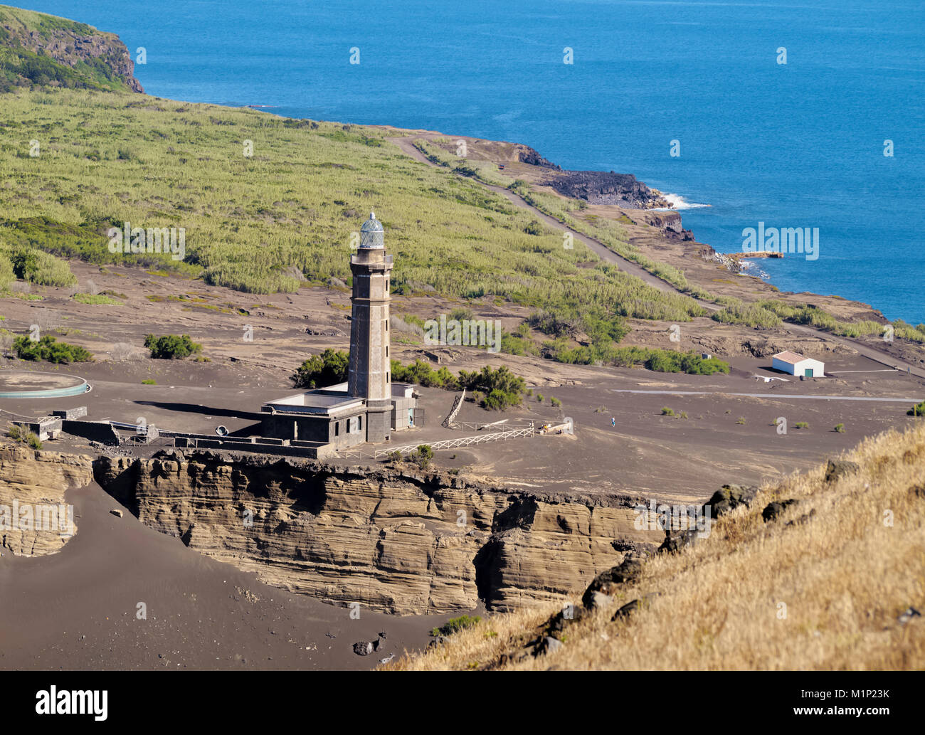 Capelinhos Leuchtturm, Insel Faial, Azoren, Portugal, Atlantik, Europa Stockfoto