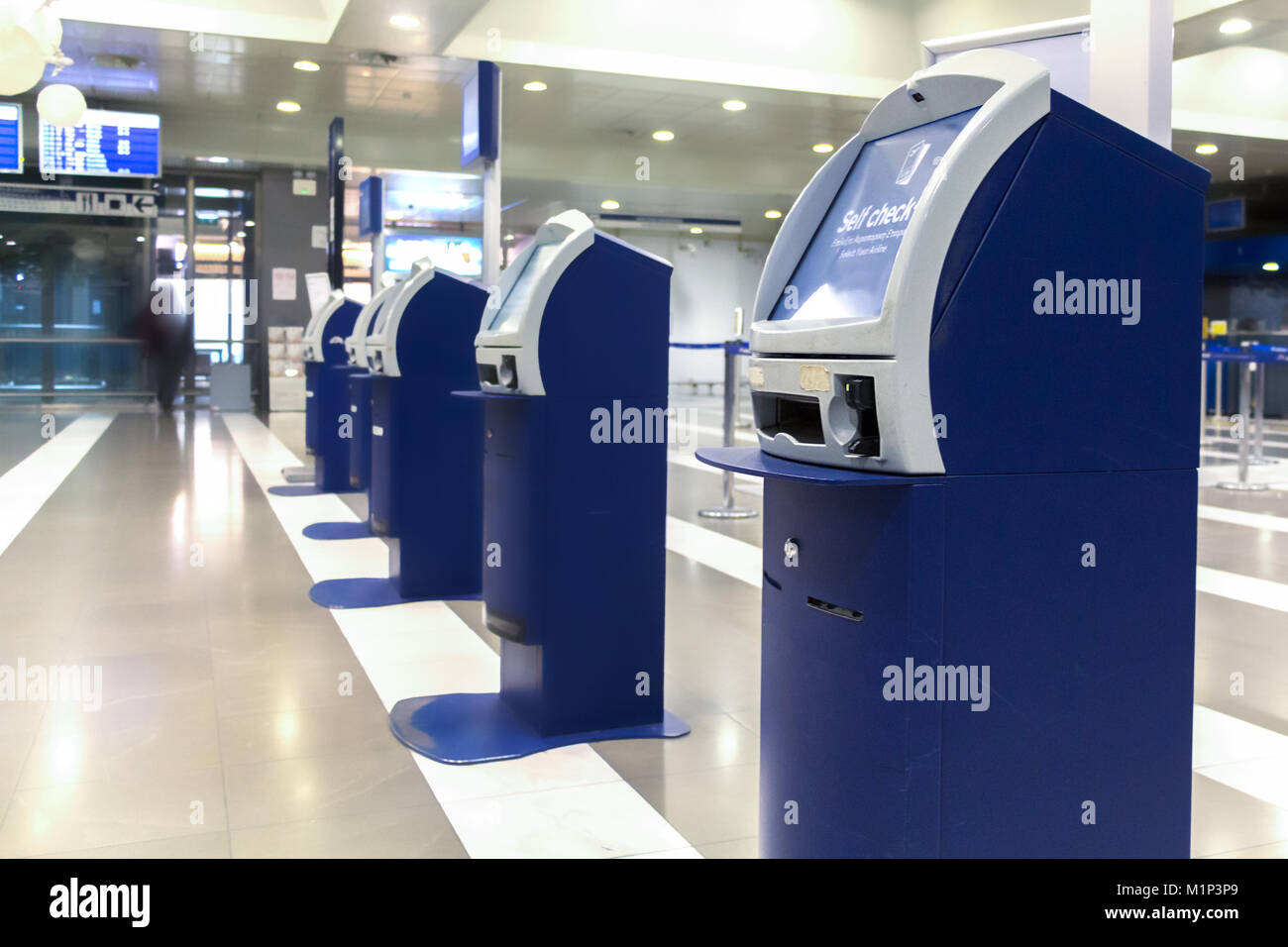 Wann Schließt Der Check In Schalter www.alamy.de
