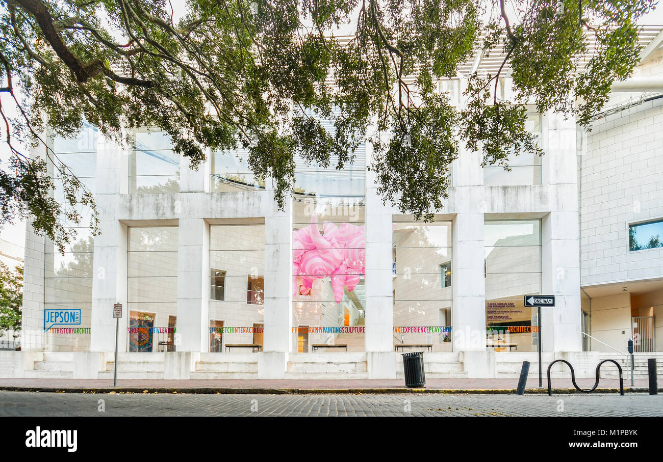 SAVANNAH, GA, USA - OKTOBER 2, 2017: Jepson Center für die Künste in Savannah, Georgia, Vereinigte Staaten Stockfoto