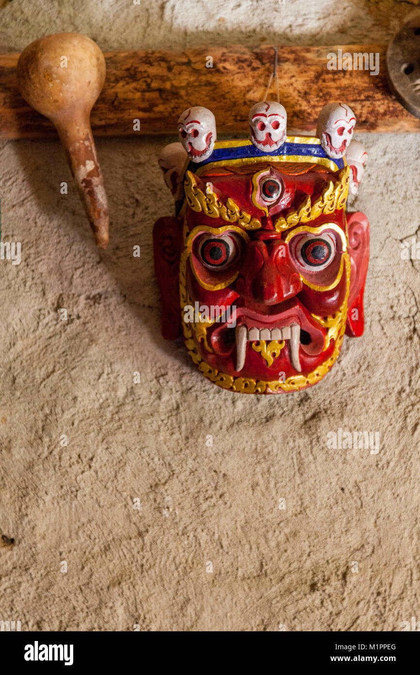 Bumthang, Bhutan. Maske, die dayani (dhyani) Geister, der zornige Aspekte des Buddha. Stockfoto