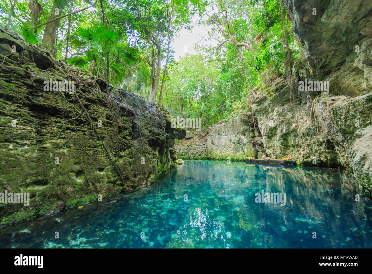 Blue River in Xcaret, Mexiko Stockfotografie - Alamy