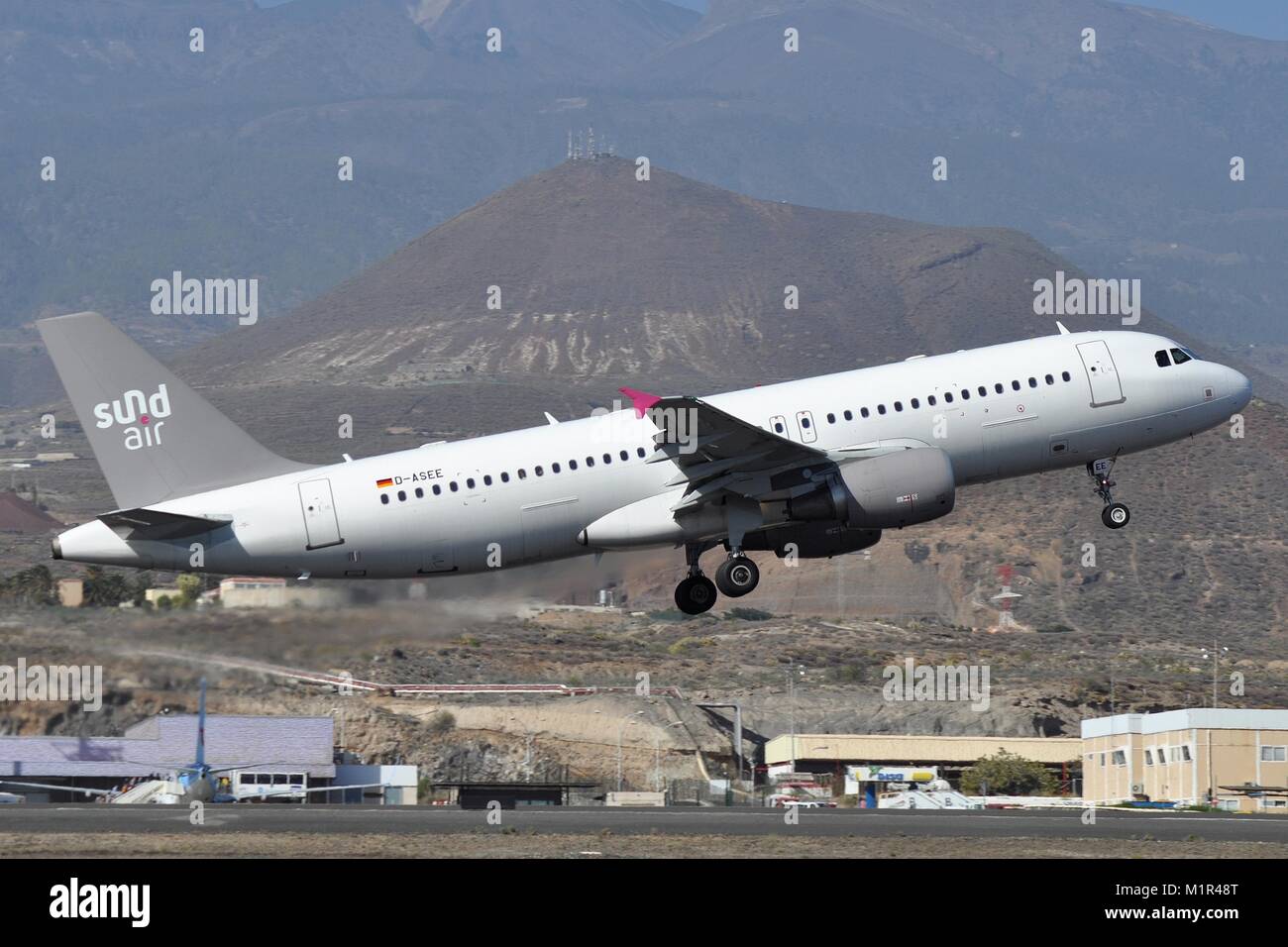 SUND AIR AIRBUS A320-200 D-ASEE. Stockfoto