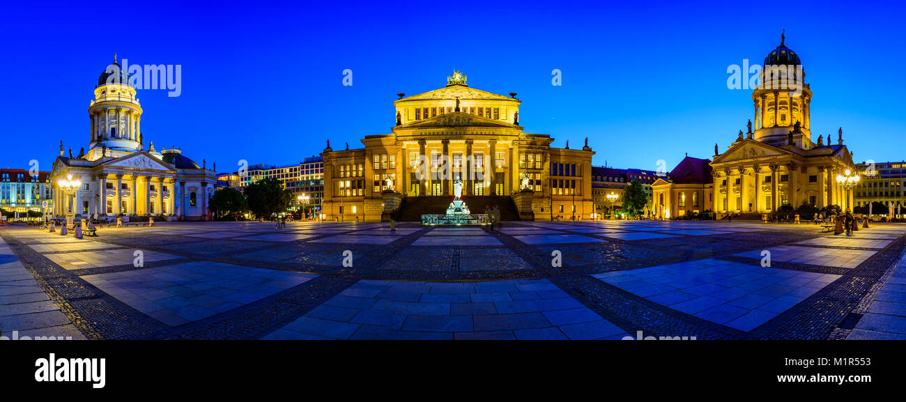 Die Gendarmenmakt Germansy in Berlin, in der Nacht Stockfoto