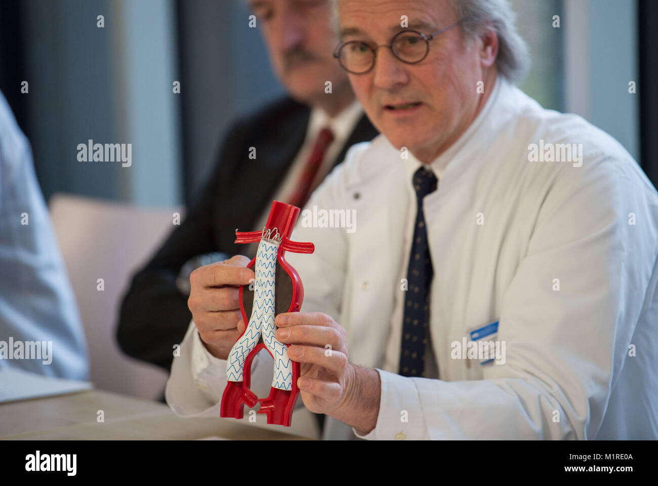 Gefäßprothese -Fotos und -Bildmaterial in hoher Auflösung – Alamy