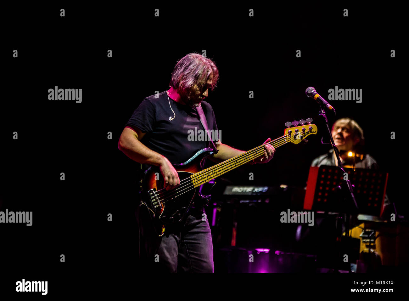 Teatro Duse, Bologna, Italien. Die italienische Rockband, Nomadi, während einer ihrer letzten Tour durchgeführt. Kredit Luigi Rizzo/Alamy leben Nachrichten Stockfoto
