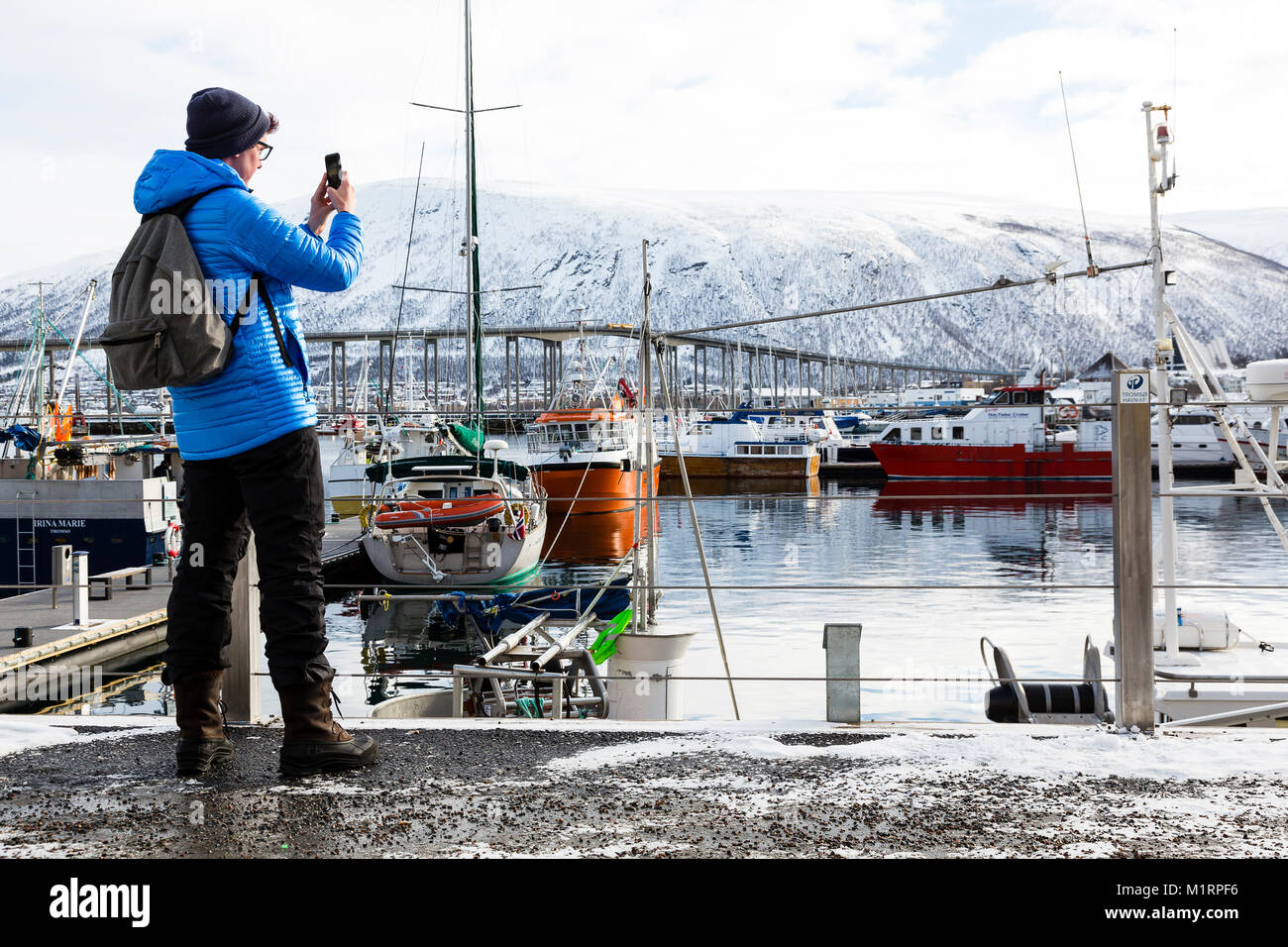 Tromso, Norwegen. Chai Cameron Fotographien nehmen in Tromso Port. Stockfoto