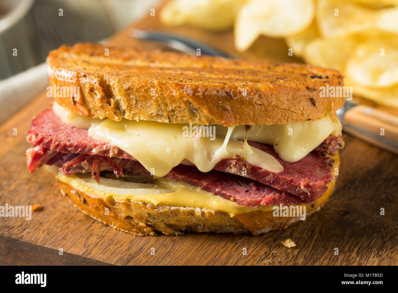 Pumpernickel cheese Fotos und Bildmaterial in hoher Auflösung Alamy