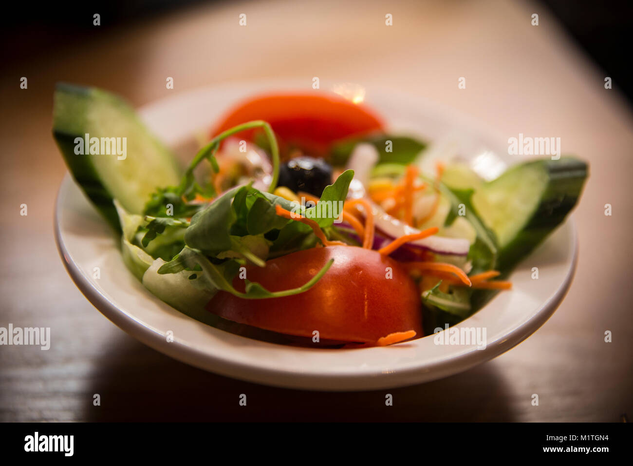 Salat ohne Dressing Stockfoto