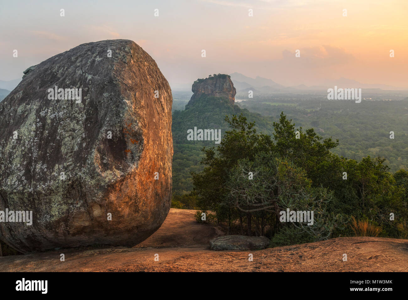 Pidurangala, Lion Rock, Sigiriya, Matale, zentrale Provinz, Sri Lanka