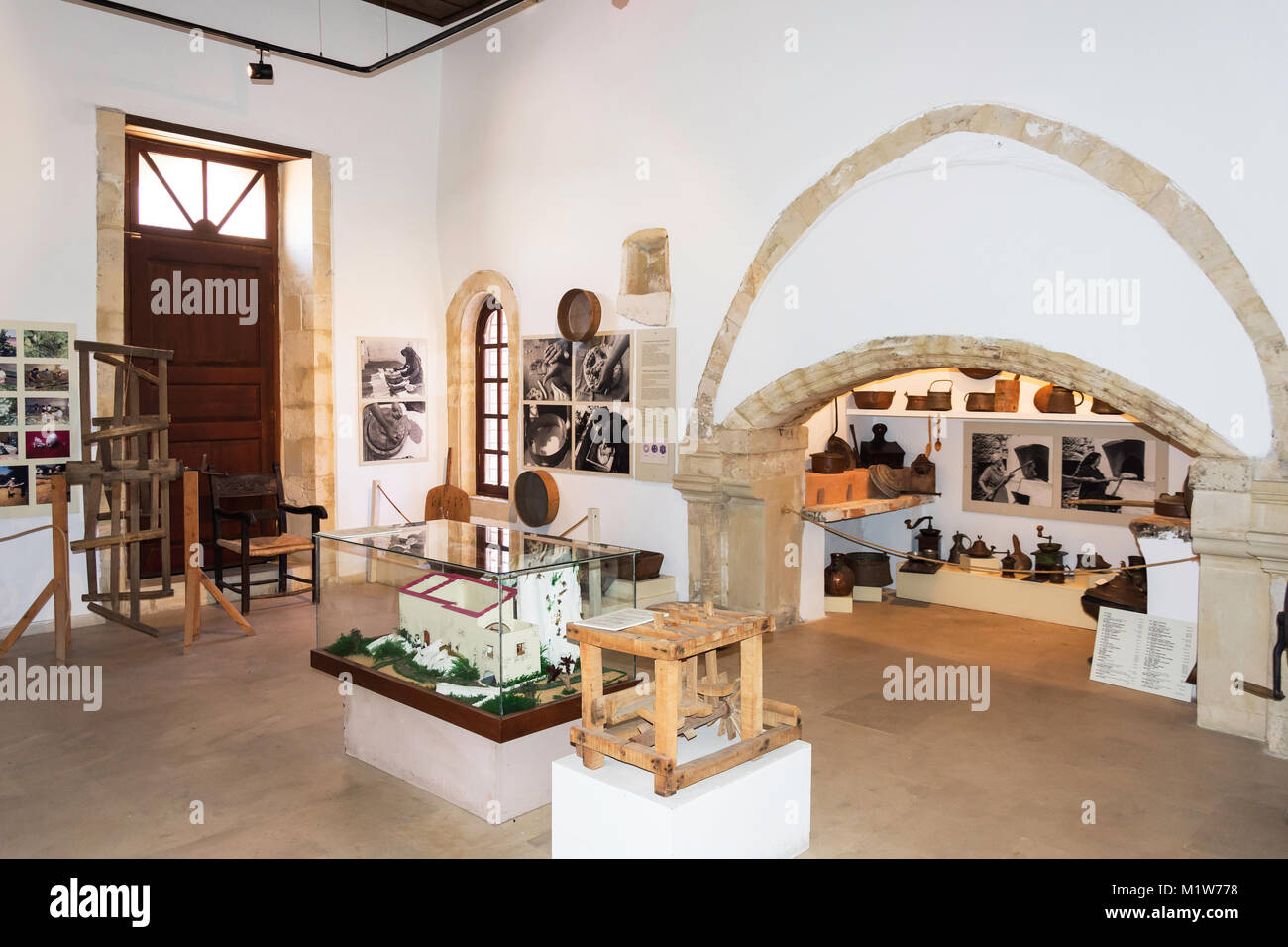 Innenraum Exponaten im Historischen Museum von Rethymno, Altstadt, Rethymnon (Rethymno), Rethymno, Kreta (Kriti), Griechenland Stockfoto