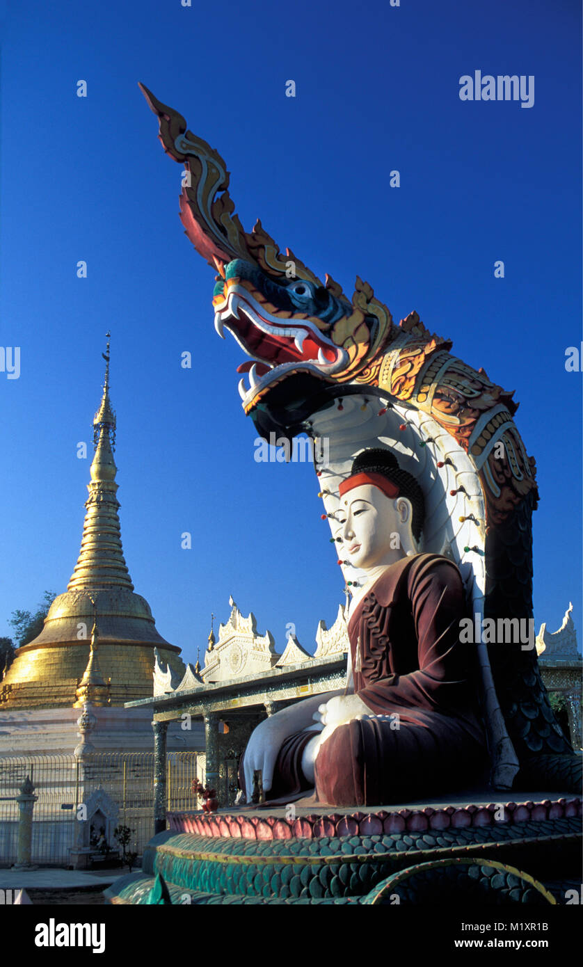 Myanmar (Birma). Sagaing, in der Nähe von Mandalay. Buddhistischer Tempel. Stockfoto