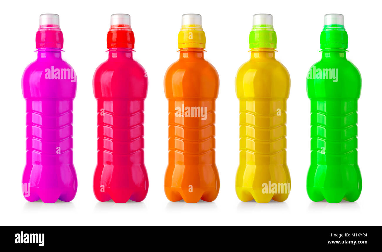 Farbe Kunststoff Flasche Wasser auf weißem Hintergrund mit Freistellungspfad isoliert Stockfoto