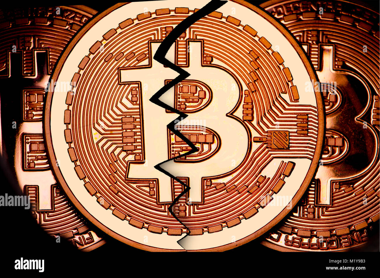 Bitcoin cryptocurrency/payment System (Kupfer Bitcoin Commemorative Runde .999 Bullion) elektronische Währung - gebrochen / fehlgeschlagen Stockfoto