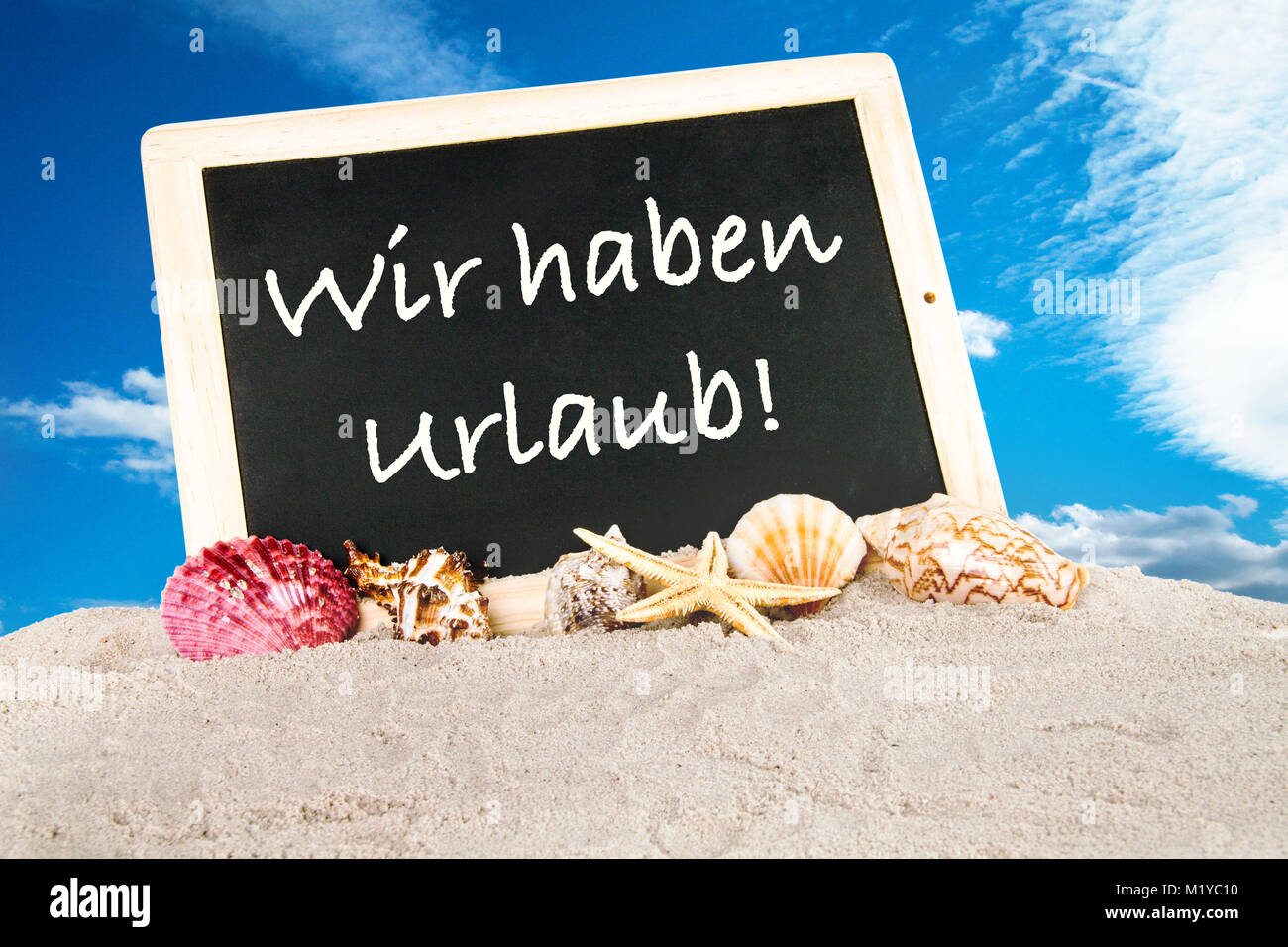 Closed Geschlossen Sign Stockfotos & Closed Geschlossen Sign Bilder Alamy