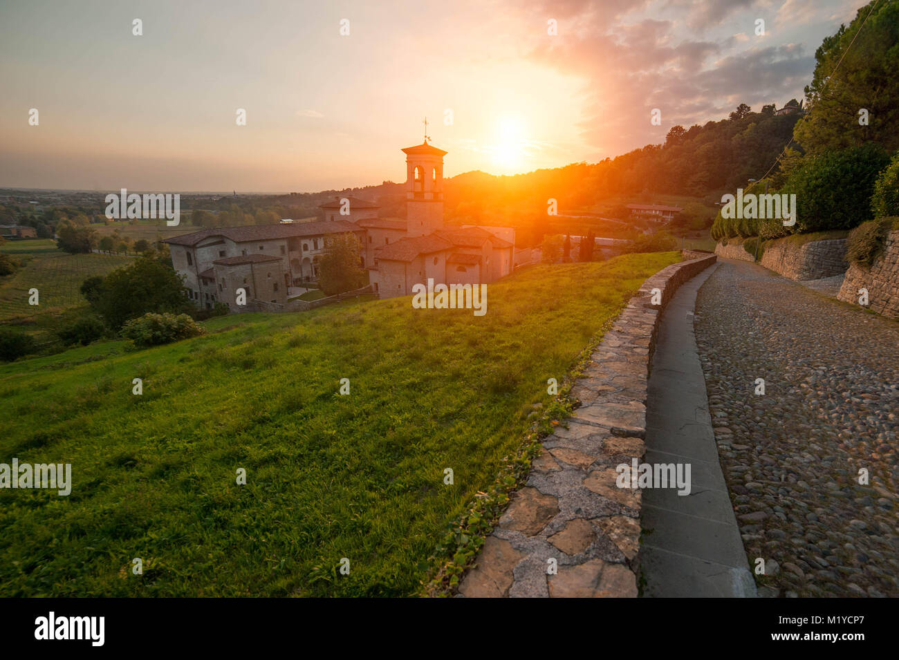 Kloster von astiny in der Nähe von Bergamo Stockfoto