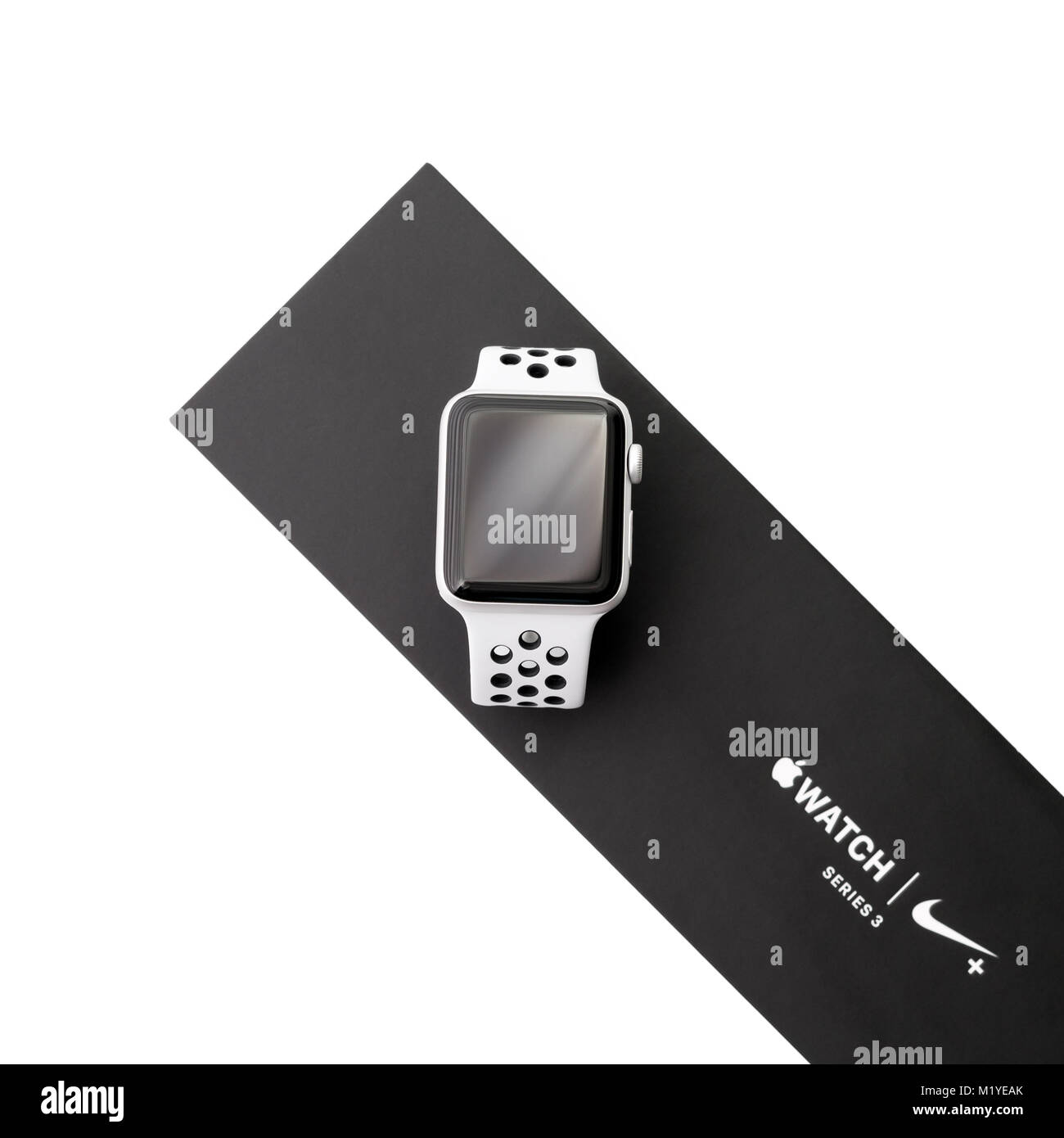 Kiew, Ukraine - Januar 26, 2018: Ein neues Apple auf Black Box im Apple Store. Stockfoto