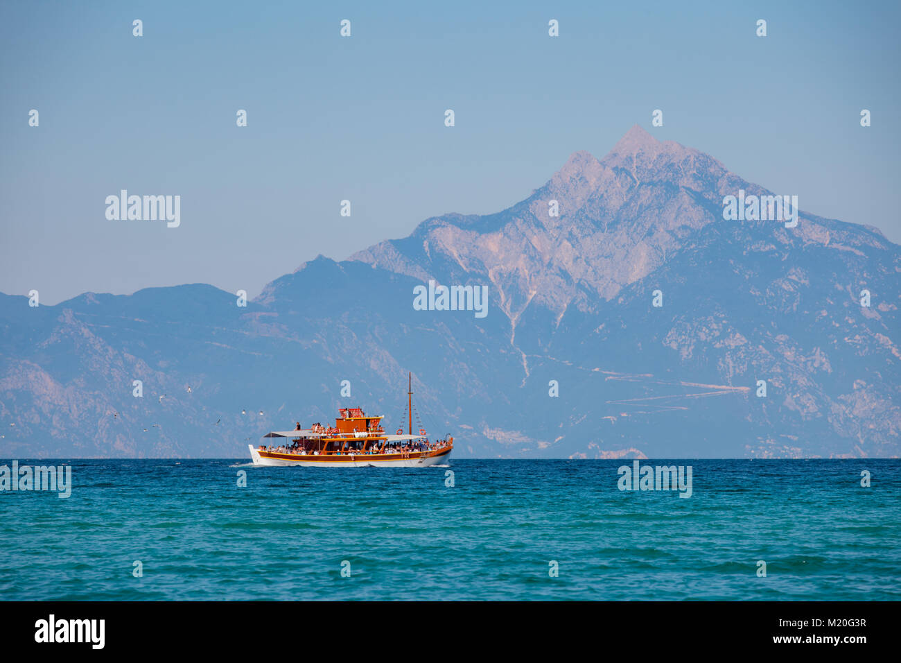 Meer Griechenland Berg Athos Schiff Touring Stockfoto