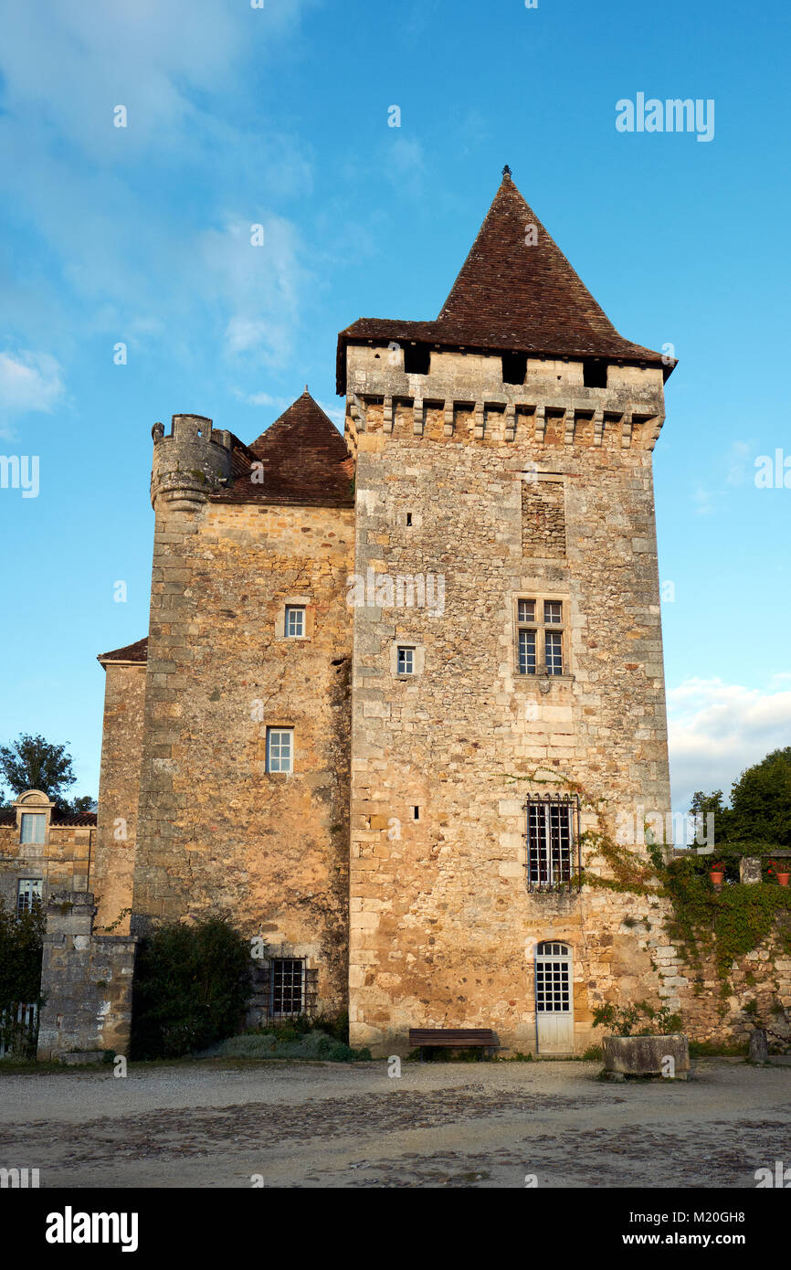 Das Chateau de la Marthonie in St Jean de Cole in der Dordogne Frankreich - eines der schönsten Dörfer von Frankreich Stockfoto