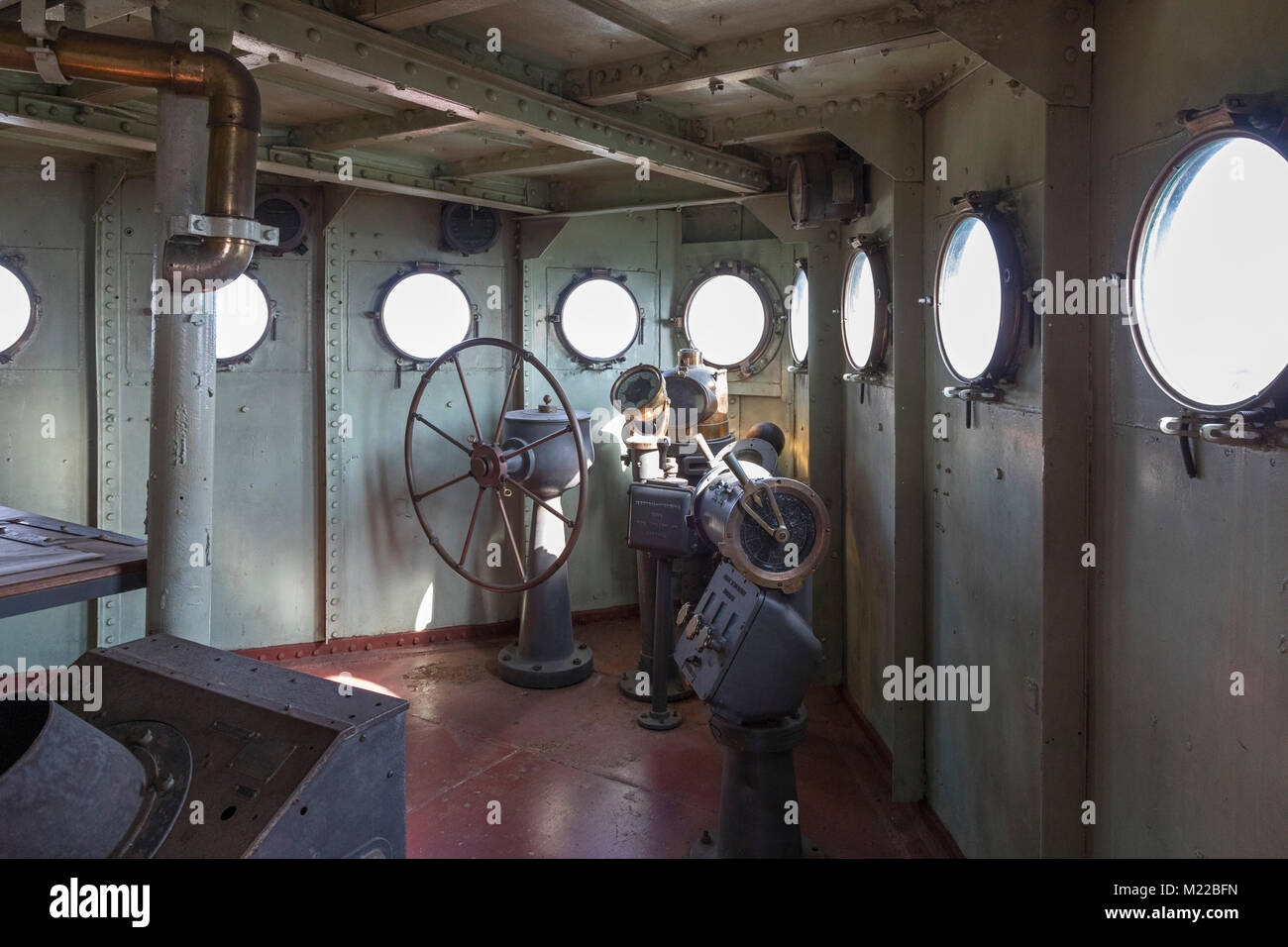 Houston, Texas - der Pilot House auf dem Linienschiff Texas, das im Zweiten Weltkrieg diente ich und Weltkrieg II. Das Schiff ist nun ein Museum Schiff, angedockt auf der Stockfoto