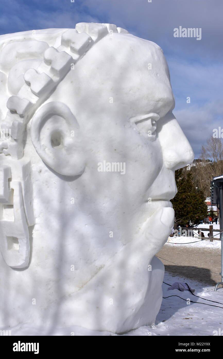 Breckenridge, Colorado, USA: Jan 28, 2018: 2018 Team der Türkei vorgelegt: "indful' Schnee Skulptur Stockfoto