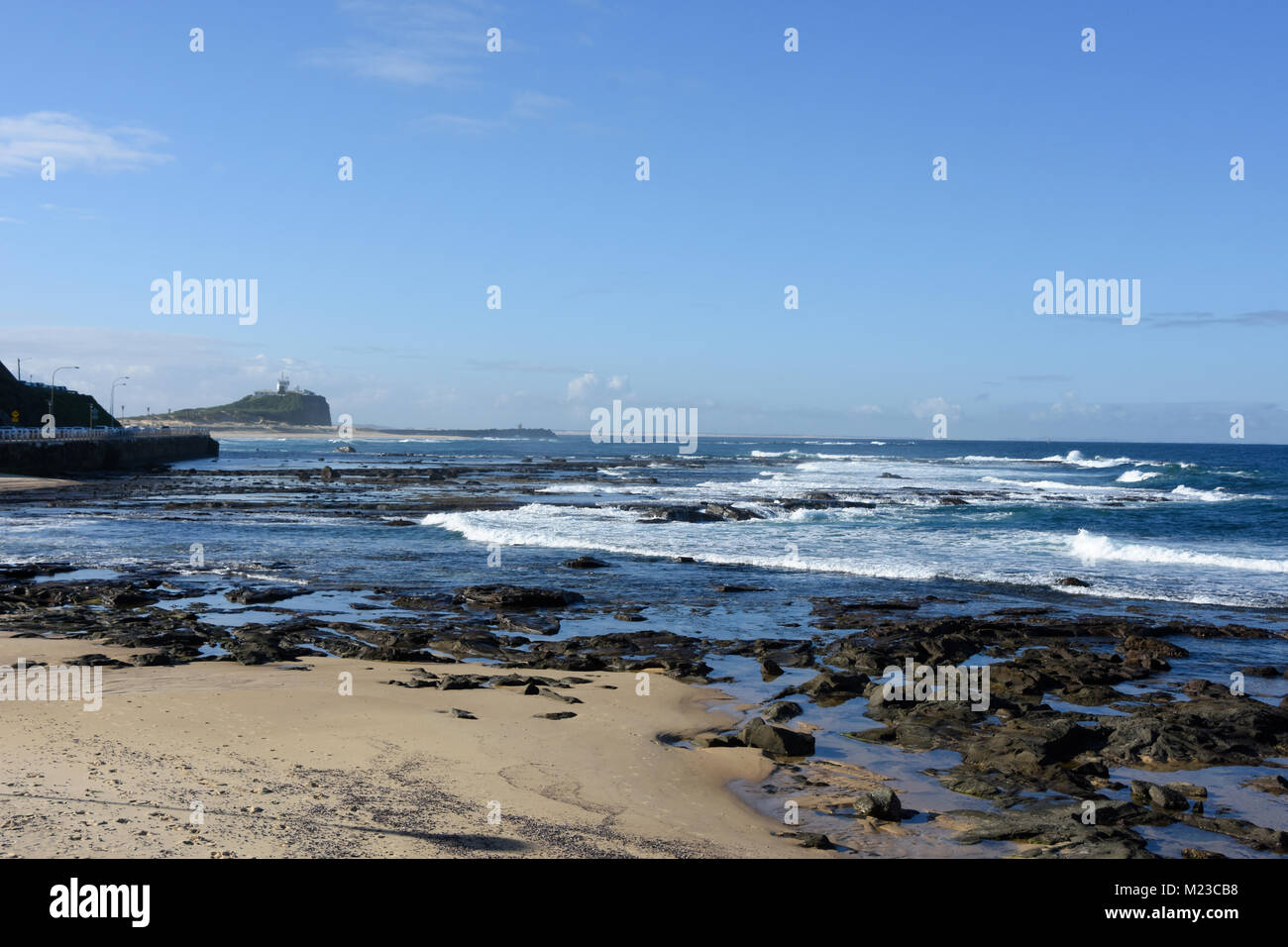 Küste und Strand von Newcastle, NSW, Australien Stockfoto