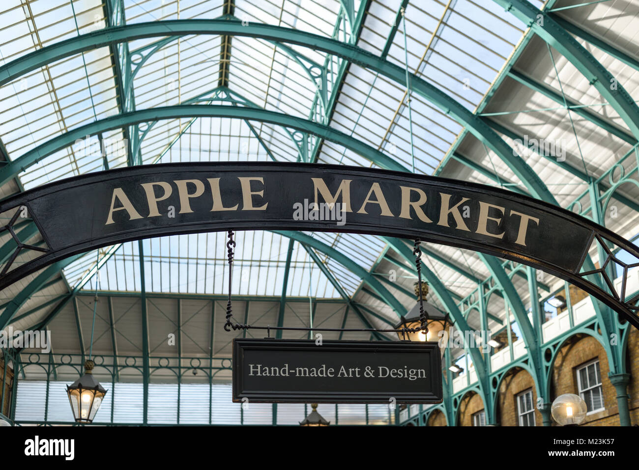 Apple Markt Covent Garden London, UK. Stockfoto