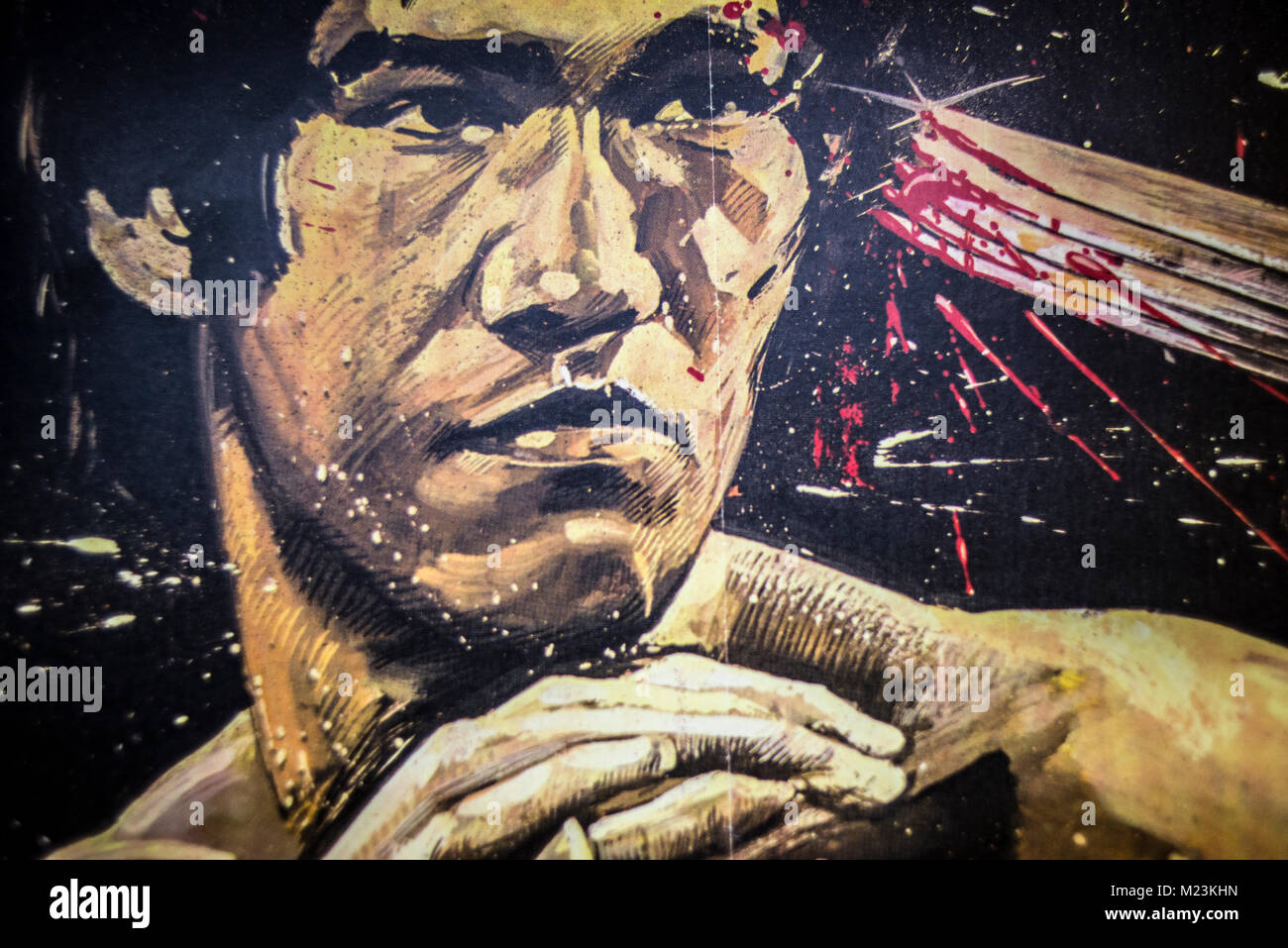 Ausstellung von Vintage Film Poster der jugoslawischen Zeit in Belgrad, Serbien, am 17. Dezember 2017. Stockfoto