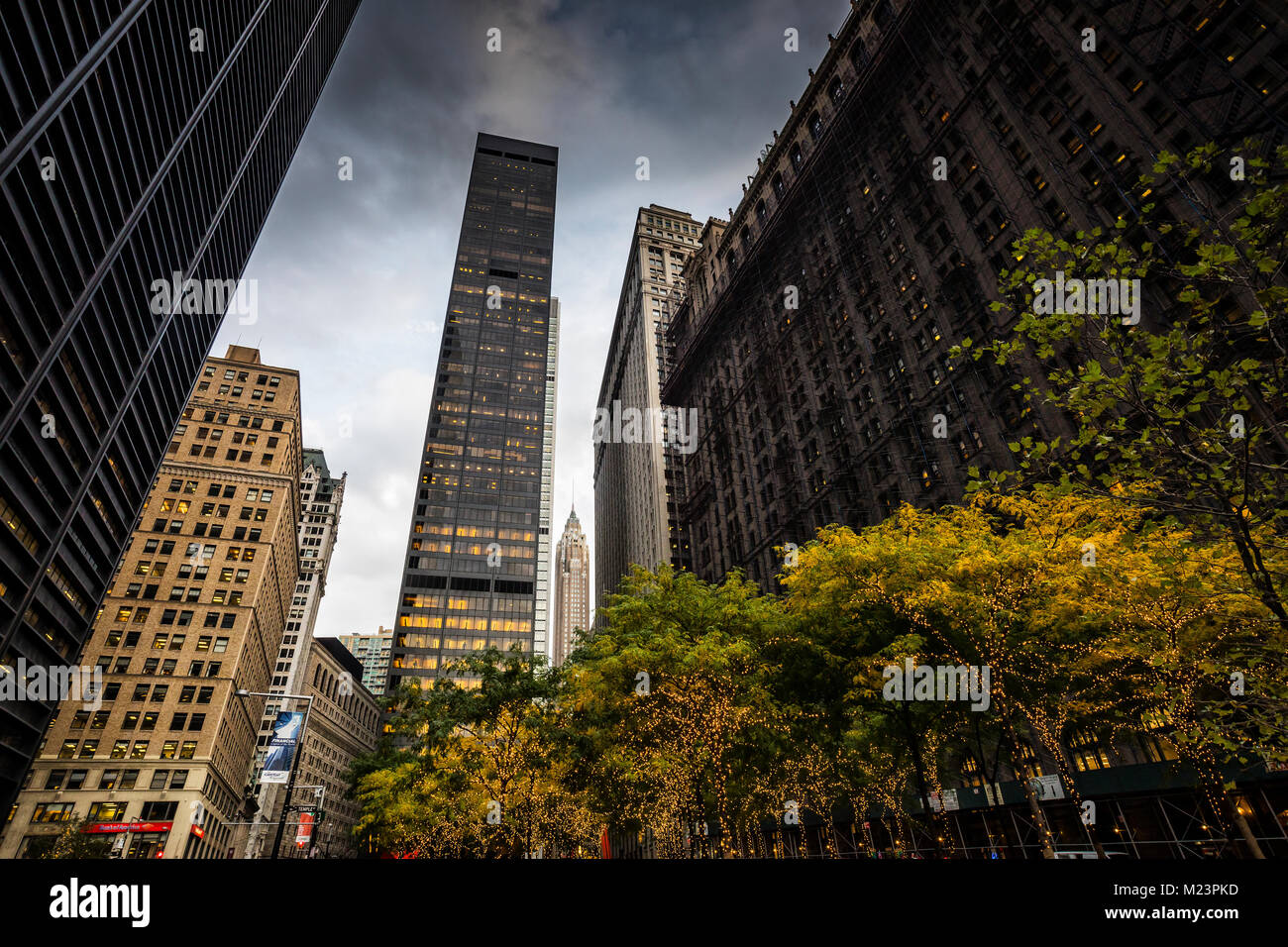 Zuccotti Park, Braun Bruder Harman Gebäude vor Stockfoto