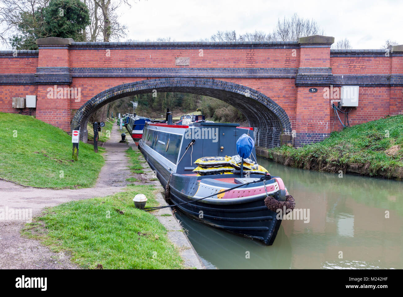 Foxton Locks, Market Harborough, Leicestershire, Wetter, 4. Februar, 2018. 4 % Grad am Nachmittag mit grauem Himmel über dem Grand Union Canal Prognose für das kalte Wetter für die nächsten Tage zu bleiben. Credit: Keith J Smith./Alamy leben Nachrichten Stockfoto