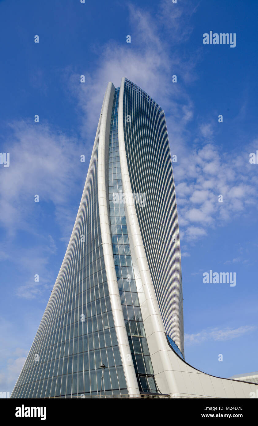 Generali Tower Lo Storto, den Twisted Eines in englischer Sprache ist ein Wolkenkratzer in Tre Torri, Mailand, Italien mit einer Höhe von 185 m 607 ft Stockfoto