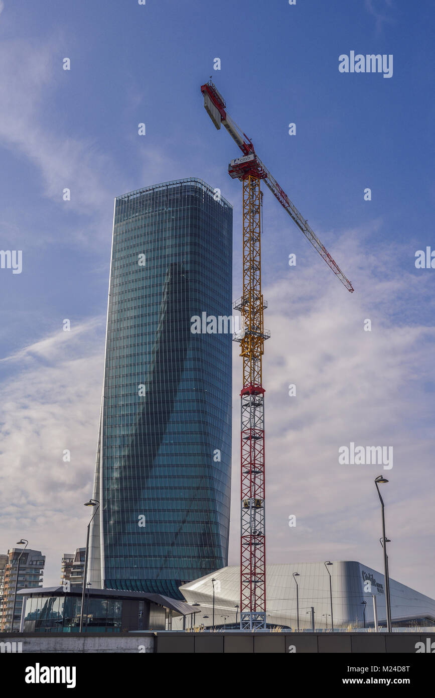 Generali Tower, Lo Storto der Twisted Eines in englischer Sprache, ist ein Wolkenkratzer in Tre Torri, Mailand, Italien. Neue Turm namens "Die gekrümmte One' konstruiert werden Stockfoto