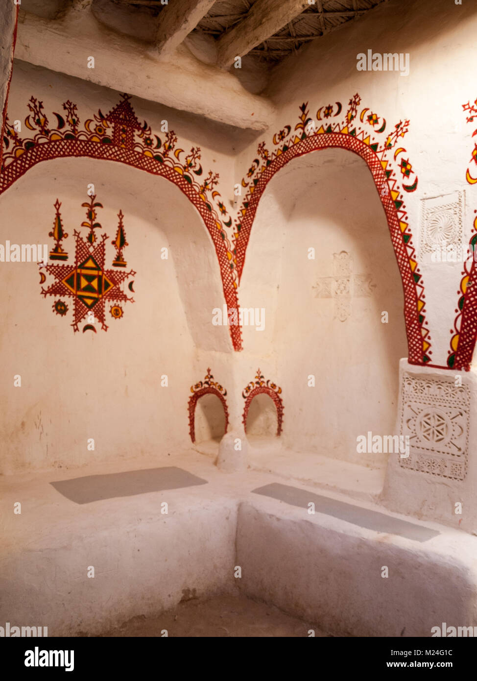 Gemälde an den Wänden von Ghadames Straßen Stockfoto