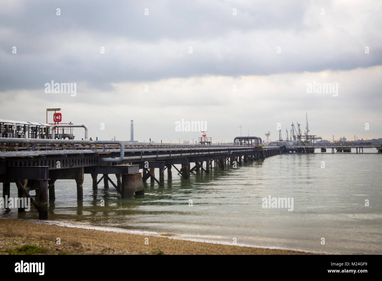 Die Oil Terminal Mole in Hamble-le-Reis, Southampton Stockfoto