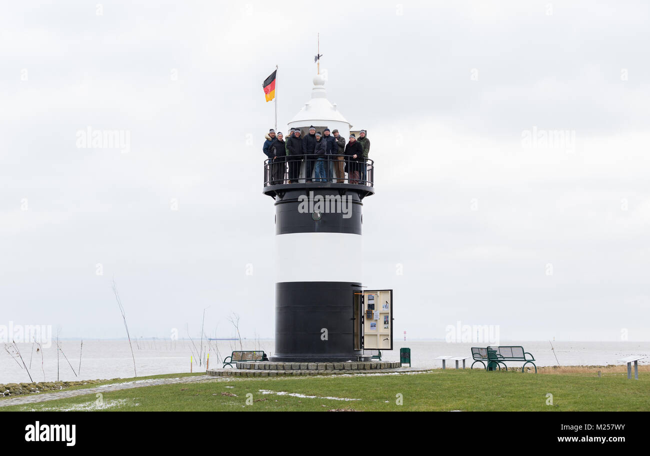 Die Menschen der kleinen Nordsee Dorf sich für eine lange Zeit für einen Leuchtturmwärter und plötzlich wurden sie von Anwendungen in Wremen, Deutschland, 4. Oktober 2018 ertrunken. 15 Bewerber wurden ausgewählt und eingeladen, 10 verworfen wurden. Foto: mohssen Assanimoghaddam/dpa Stockfoto