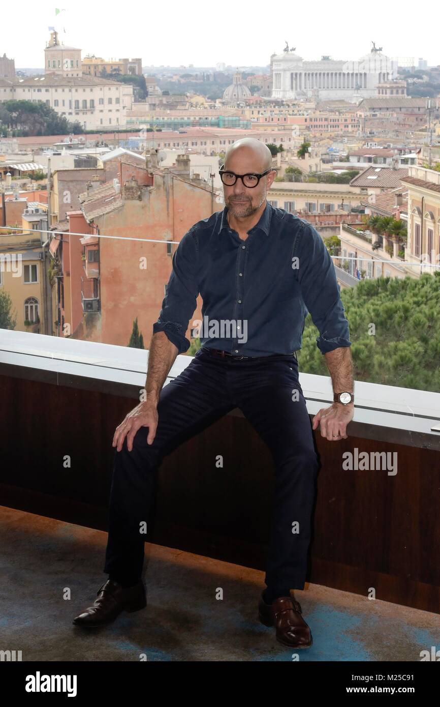 Italien, Rom, 05. Februar 2018: Schauspieler und Regisseur Stanley Tucci besucht das Fotoshooting des Films "Endgültige portrait" in Rom Foto © Fabio Mazzarella/Sintesi/Alamy leben Nachrichten Stockfoto