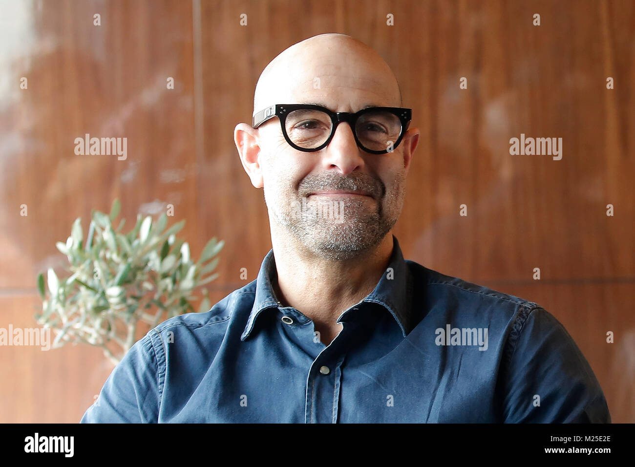 Rom, Italien. 5. Februar, 2018. Stanley Tucci Roma 05/02/2018. Photocall del Film "Final Portrait - L'arte di essere Amici". Rom, am 5. Februar 2018. Der Schauspieler und Filmregisseur Stanley Tucci posiert für die Fotografen beim Fotoshooting für den Film "Final Portrait "Foto Samantha Zucchi Insidefoto Credit: insidefoto Srl/Alamy leben Nachrichten Stockfoto