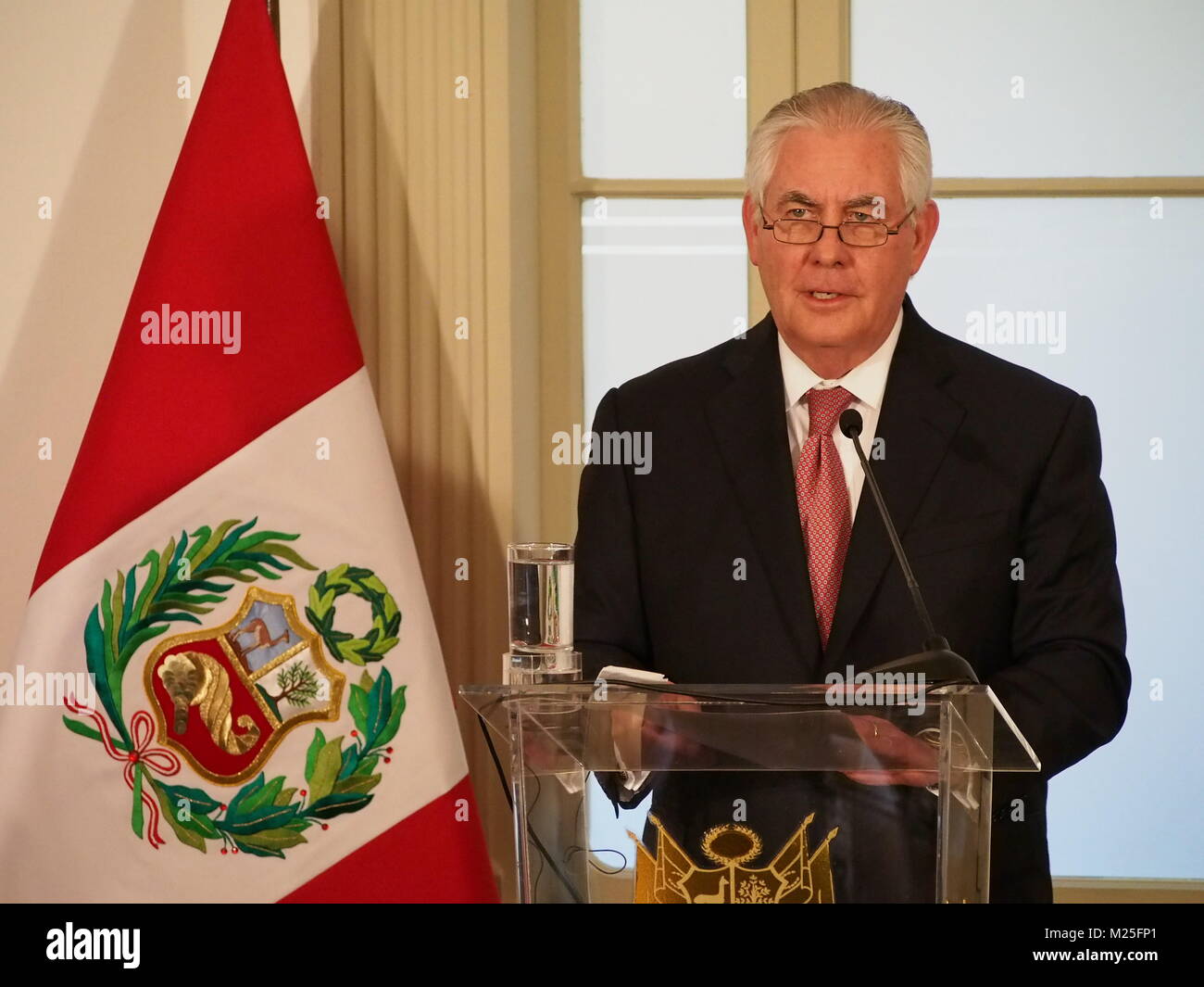 Lima, Peru. 5. Februar, 2018. Die Außenministerin der Vereinigten Staaten von Amerika, REX W. TILLERSON gibt eine Pressekonferenz im Rahmen seines Besuchs in Peru als Präambel der Gipfel der Amerikas in Lima zu nehmen im April nächsten Jahres. Stockfoto